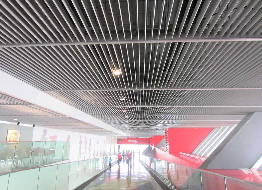 Aluminum baffle in Musesum hall with the solution of design